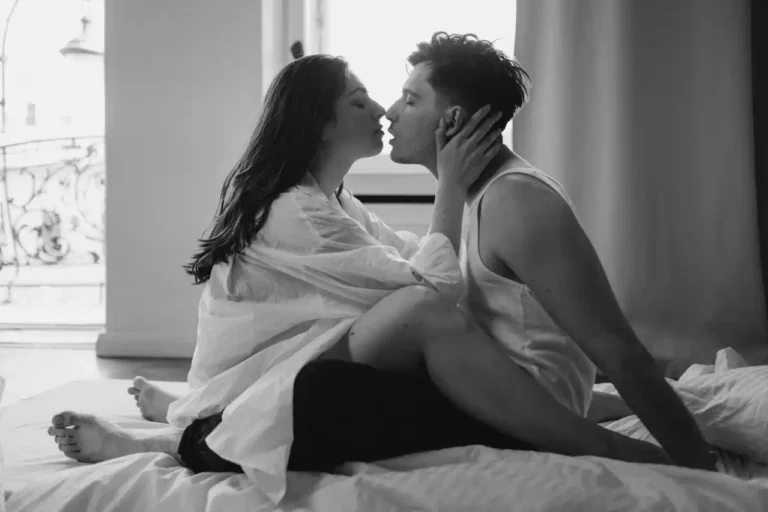 80 Romantic Things To Say To Your Partner During Intimacy