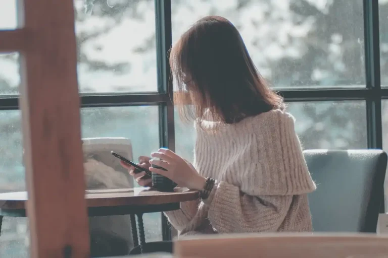 104 Sext Messages That Men Crave