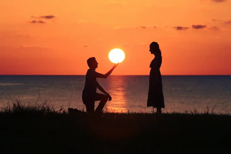 10 Signs He Still Loves You After Breakup