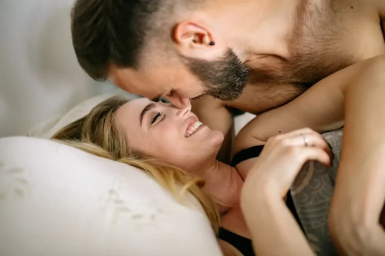 Does He Love You if a Guy Sleeps With You More Than Once?
