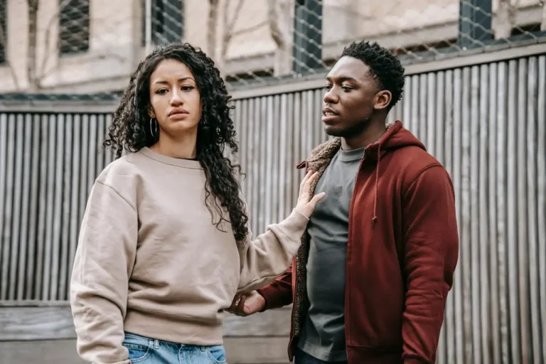 15 Signs the Relationship Is Over for Him