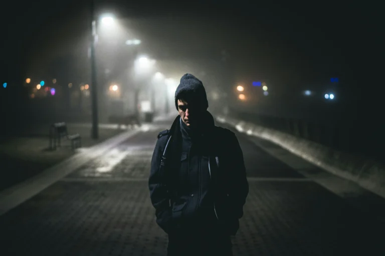 15 Psychological Effects of Never Having a Girlfriend